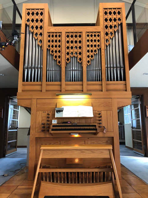 世田谷の教会で奏楽